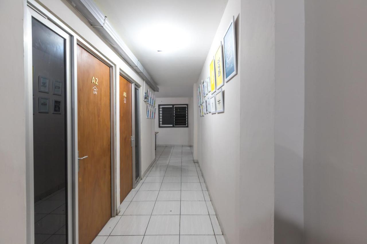 Maminoti Syariah Residence Mitra Reddoorz Bogor Ngoại thất bức ảnh
